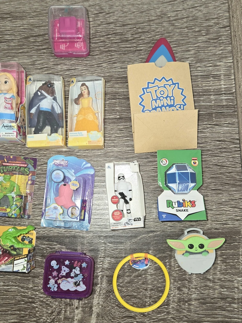 Lot of 16 Mini Brands Toys Great For Barbie Dolls Shimmer Shine Disney PLEASE RE